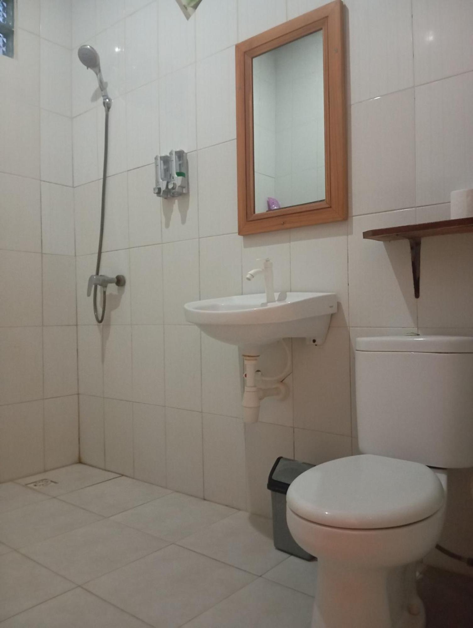 Belong Home Stay Lembongan Zewnętrze zdjęcie